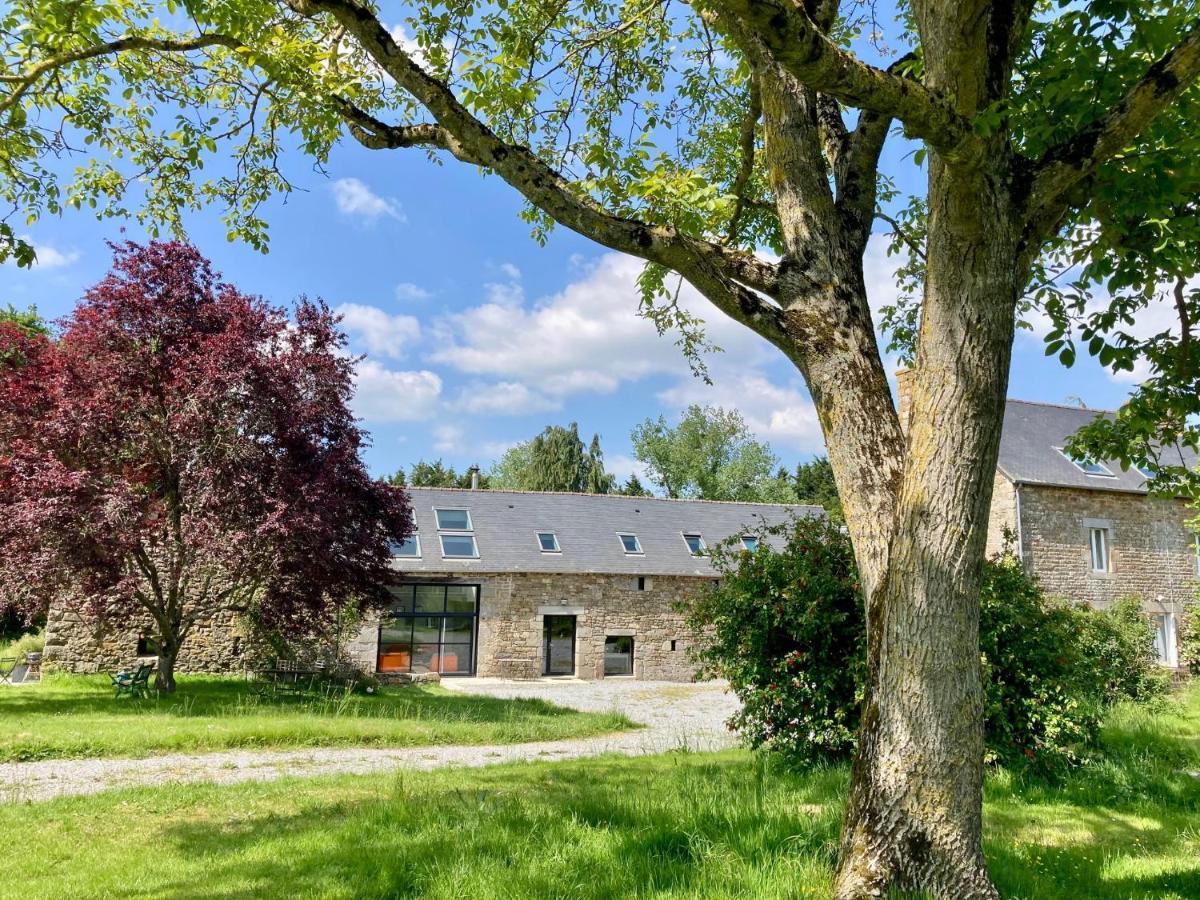 La Breizhidence Bed & Breakfast Combourg Exterior photo